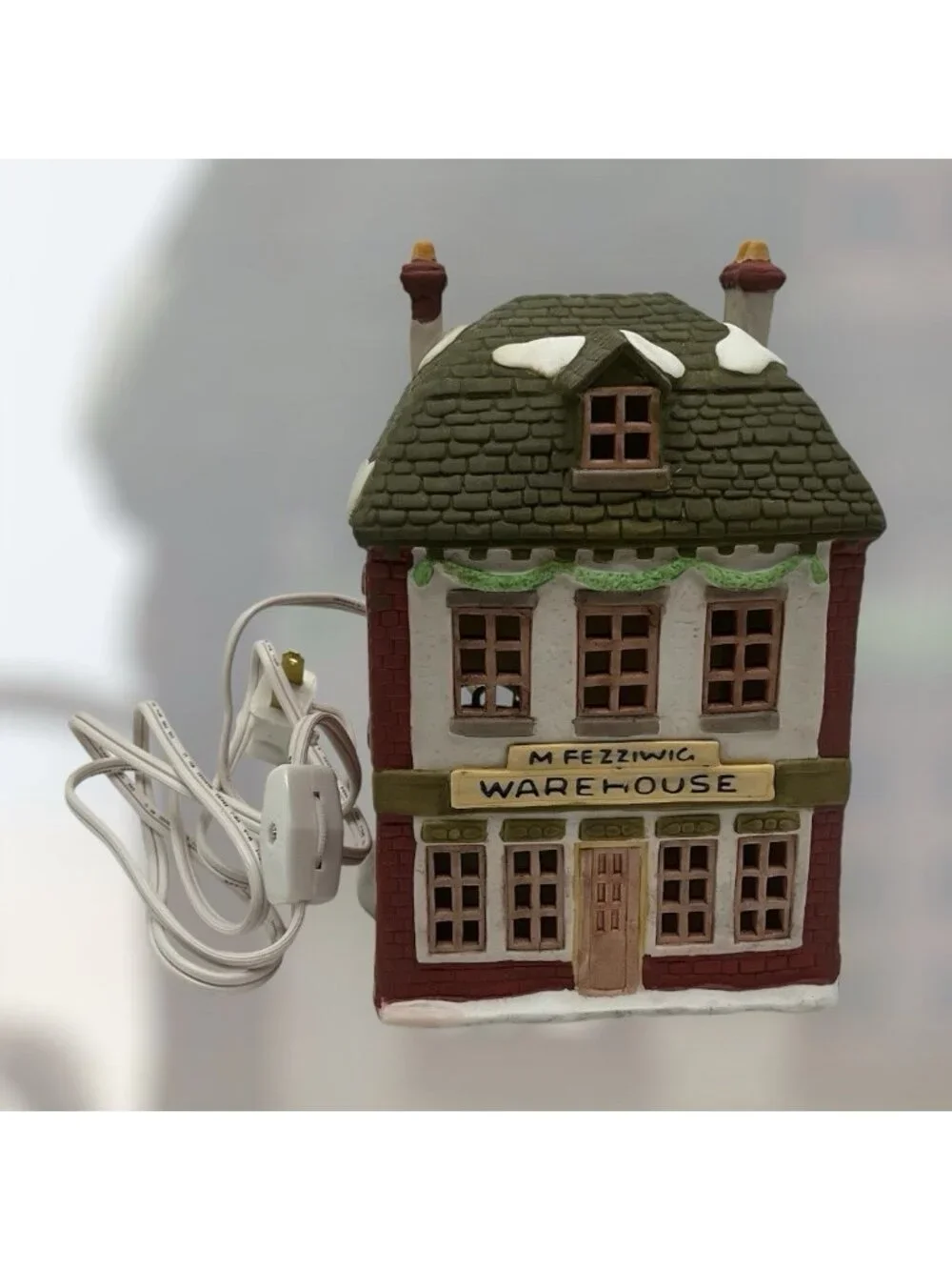 Dept. 56 Dickens' Village Series Fezziwig's Warehouse Christmas Decor Village